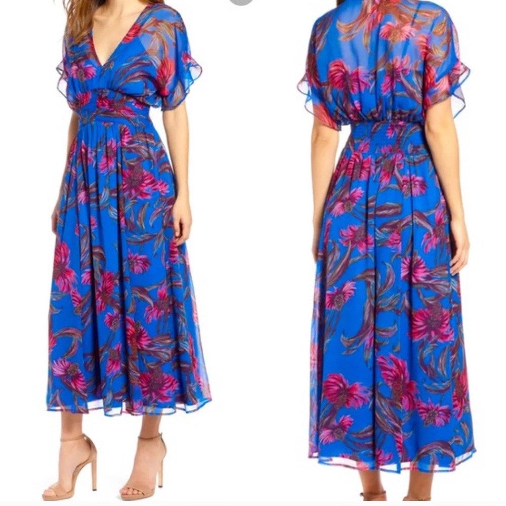 Gorgeous flowy maxi dress